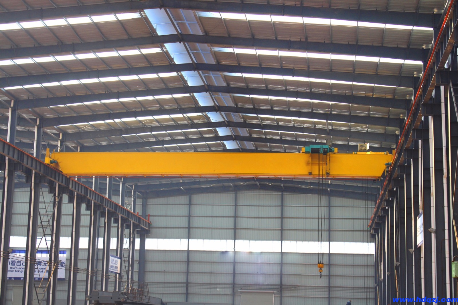 歐式單梁起重機的特點及常見安全防護措施 歐式單梁起重機的特點及常見安全防護措施