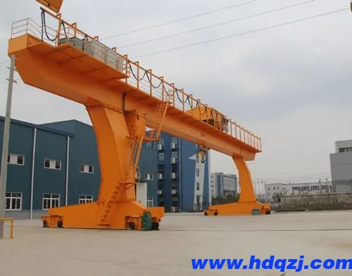 為什么單梁門式起重機的機身會出現(xiàn)破裂呢? 為什么單梁門式起重機的機身會出現(xiàn)破裂呢?